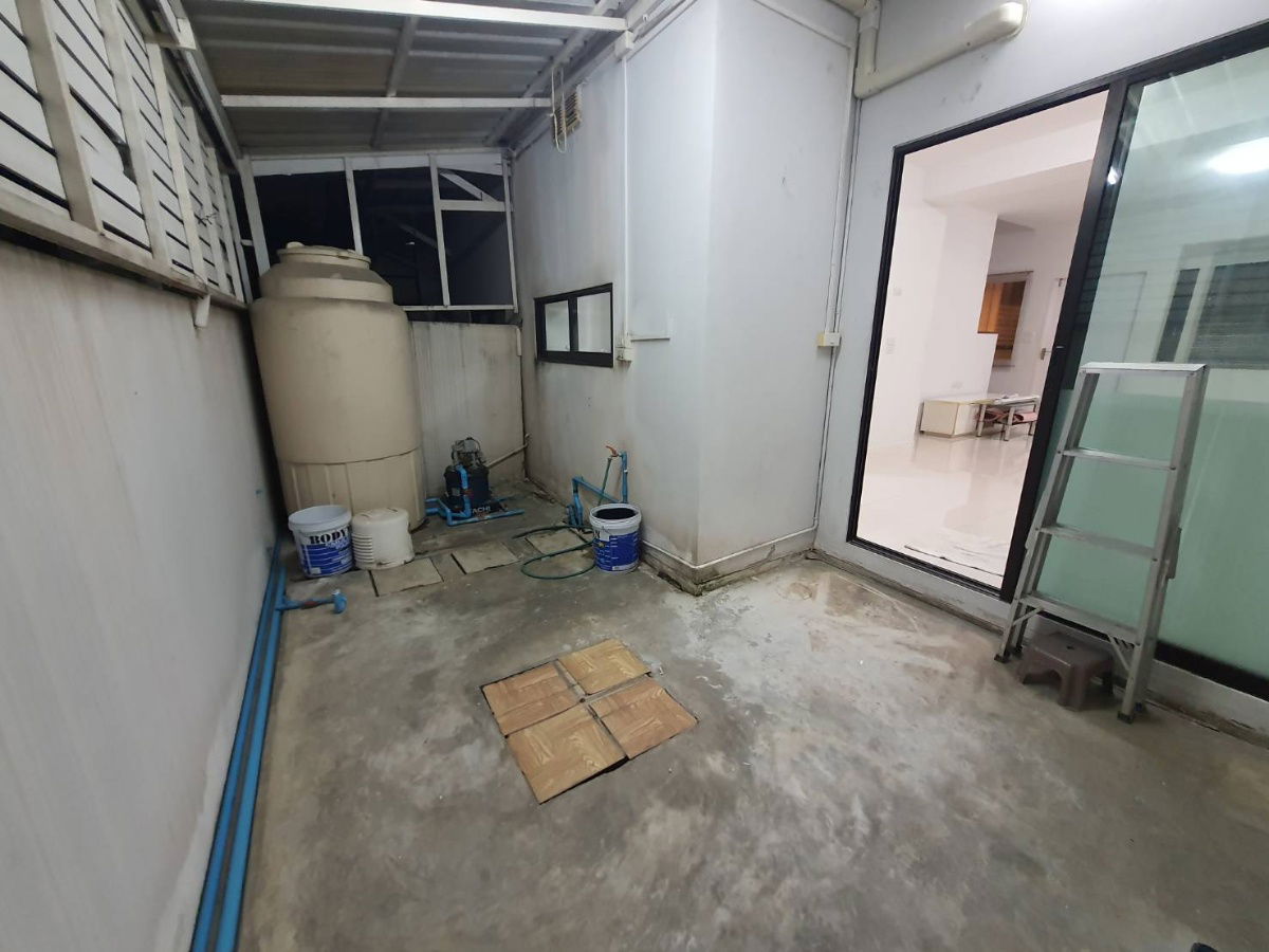รูป 🏡 ทาวน์โฮม 3 ชั้น หลังมุม “บ้านใหม่ 2 พุทธบูชา 36” เพียง 12000 เอาเฟอร์ 15000 - รูปที่ 10/17