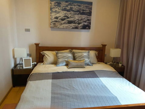 P-141943 Condo for rent Hyde Sukhumvit 13 fully furnished (Confirm again when visit). 