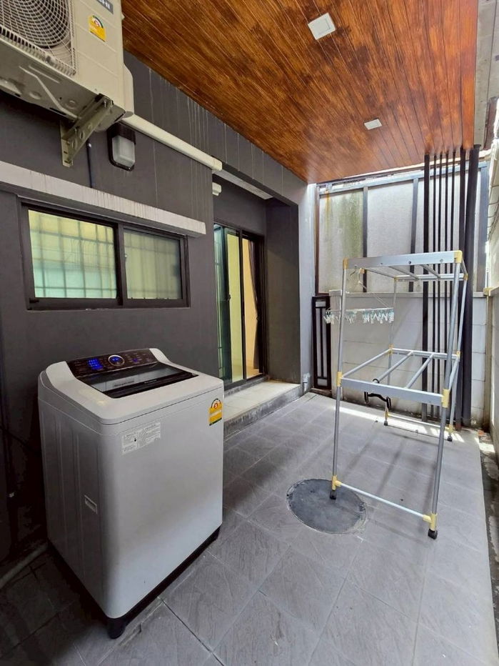 รูป 🏡 ให้เช่า Pleno สุขุมวิท–บางนา ใกล้ Mega Bangna

💰 ค่าเช่า 25,000 บาท/เดือน (รวมค่าส่วนกลาง)
เฟอร์นิเจอร์และเครื่องใช้ไฟฟ้าครบ - รูปที่ 9/10