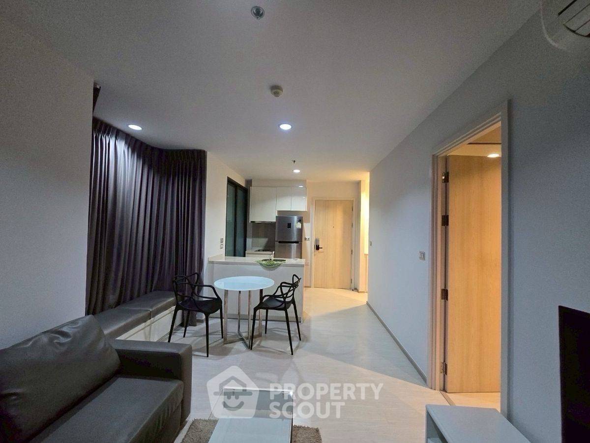 รูป คอนโด 1-ห้องนอน ที่ ริทึ่ม สุขุมวิท42 ใกล้ BTS เอกมัย (ID 2259985) - รูปที่ 2/5