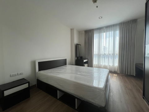 T1489 Condo for rent at Life @ Ratchada - Huay Kwang, Beautiful, fully furnished unit. Special price.