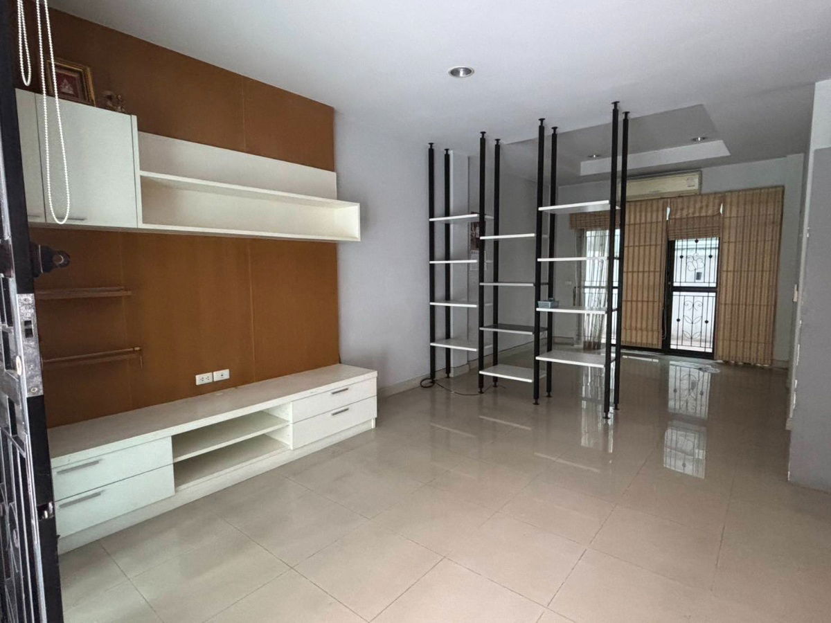picture For Rent at Baan Klang Krung Ratchavipha - 5/6