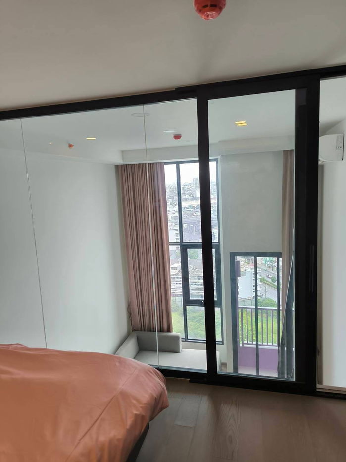 picture Park Origin Chula Samyan【𝐒𝐄𝐋𝐋 & 𝐑𝐄𝐍𝐓】🔥Warm, minimalist tones, perfect for both design and function.🔥  Contact Line ID: @hacondo - 3/10