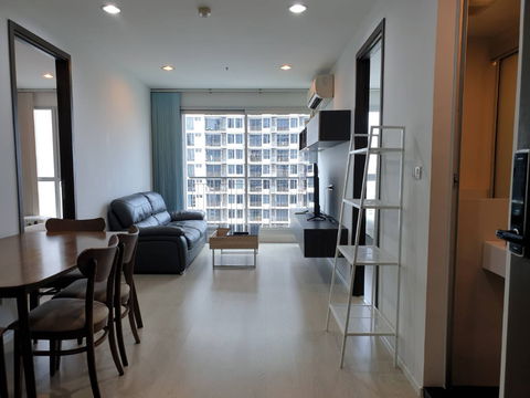 OMG1260  < Available 20-Aug-25 > Nice 2 Bedroom + Fully furnished @ [ Rhythm Sathorn - Narathiwas ]