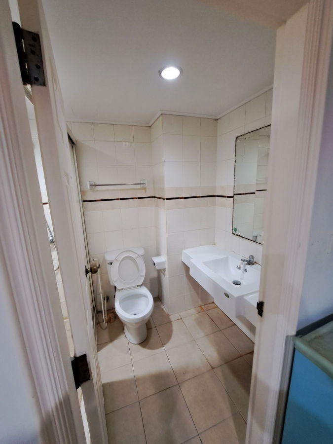 picture Urgent Rent! Beautiful Room Special Price! LPN Sukhumvit 77 - 1 Bed, 1 Bath - 36 Sq.M. - 7/8
