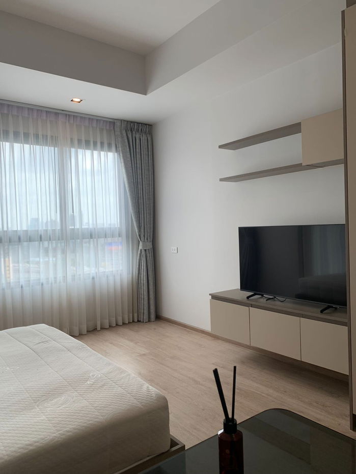 picture For Rent Ideo Rama 9-Asoke Fully Furnished (Near MRT RAMA 9) - 9/10