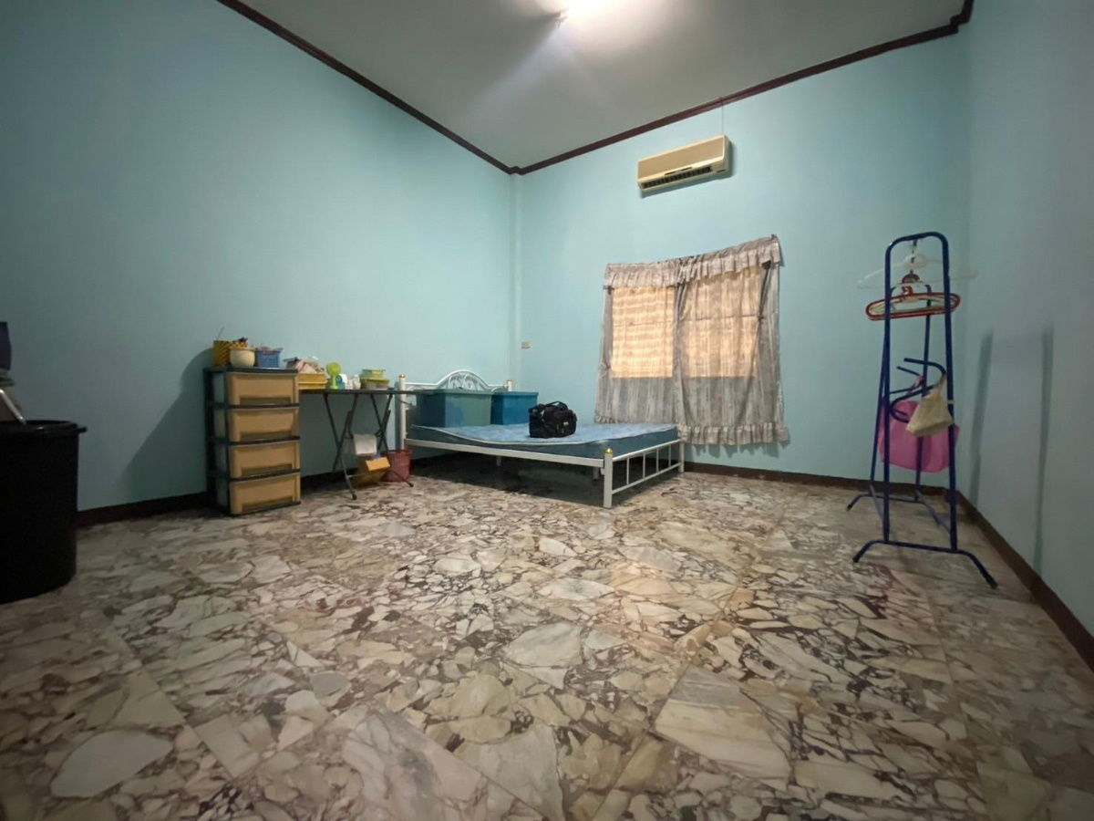 picture Corner Single-Storey House for Sale in Burapha Villa 12, Don Mueang, Bangkok - 10/15