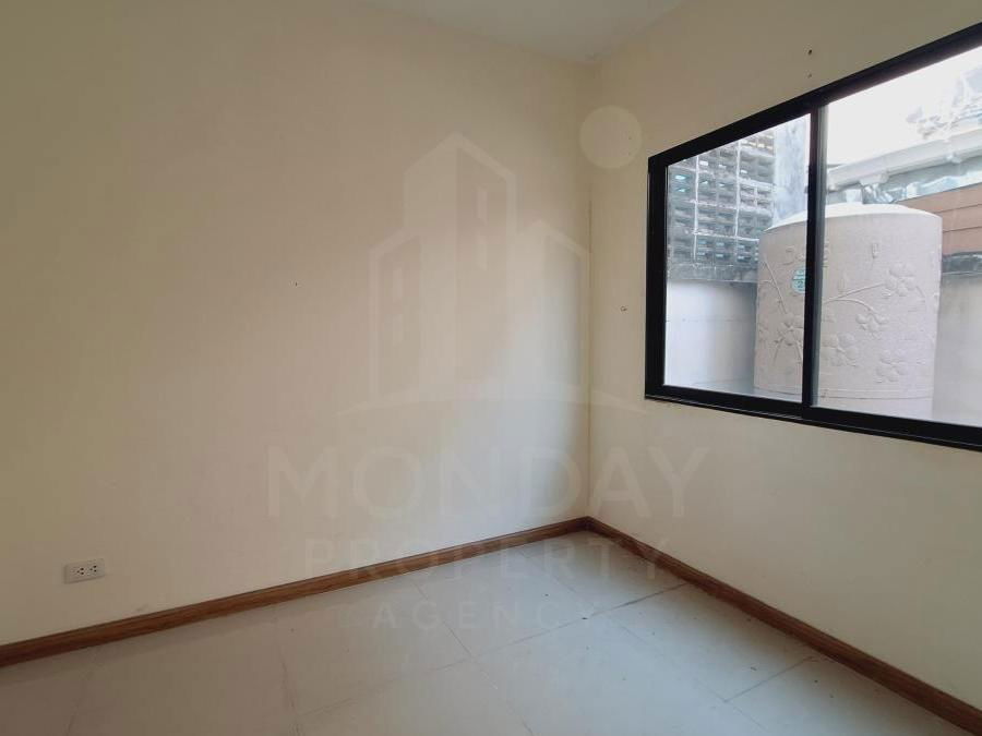 picture 📌 Urgently for sale : The Trust Town Bowin - 10/11