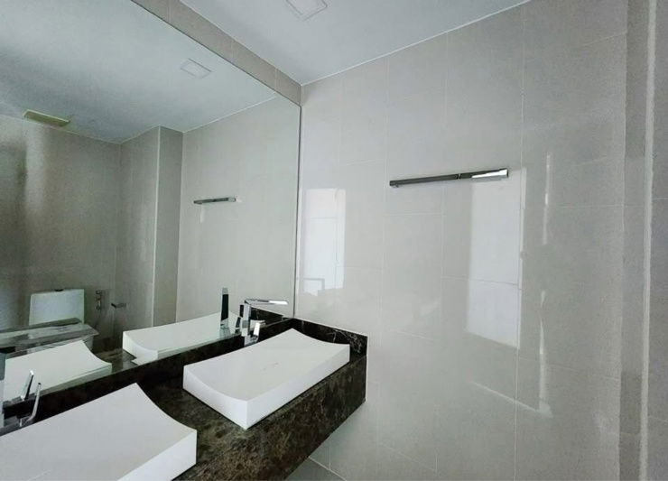 picture The Peaks Tower CONDOMINIUM  seaview - 8/10