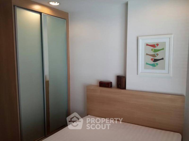 picture 1-BR Condo at Zenith Place Sukhumvit 42 Condominium near BTS Ekkamai (ID 510374) - 9/12