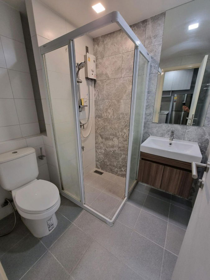 รูป PFD-05439  ให้เช่าคอนโด  ไอเวอรี่ รัชดา-ลาดพร้าว ( IVORY Ratchada-Ladprao )   นัดชมห้อง ■ line : @propertyfinder - รูปที่ 18/20