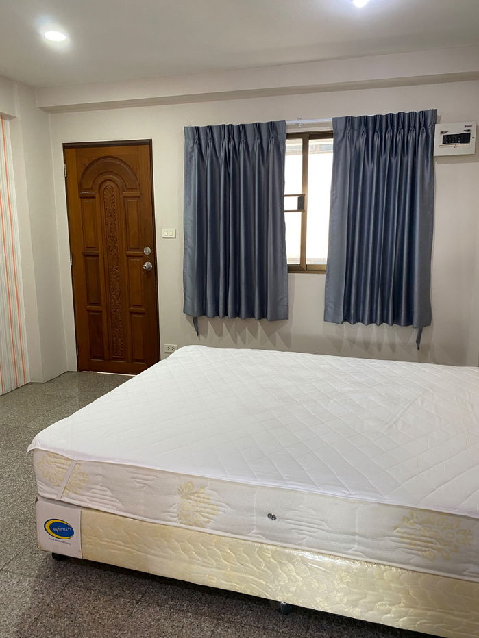 picture Room For rent Bang Lamphu Place  - 3/14