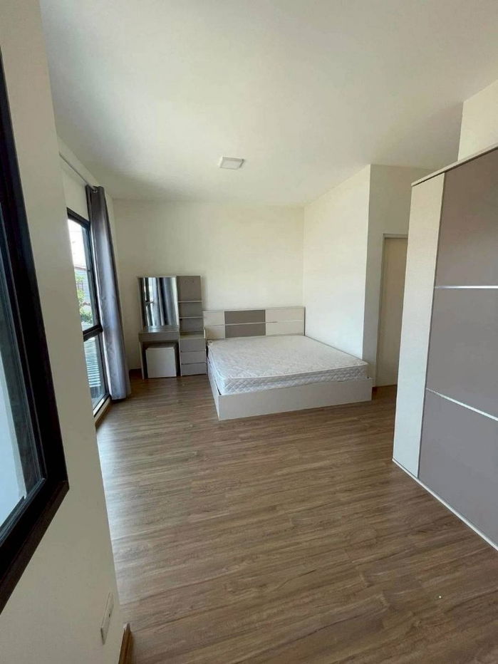 รูป 🏡✨ ให้เช่าทาวน์โฮมใหม่ Pleno พหลโยธิน 54/1 ✨🏡
💰 เพียง 20,000 บาท/เดือน
📌 เลี้ยงแมวได้ 🐱 - รูปที่ 3/9