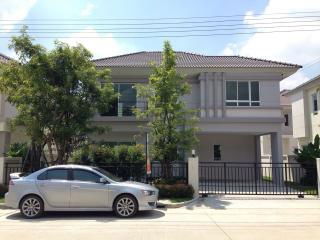 💥CP-8582💥 Single house for rent, Life Bangkok Boulevard Wongwaen - Rama 9 project, fully furnished and equipped with appliances 👉 Add Line @rangrak