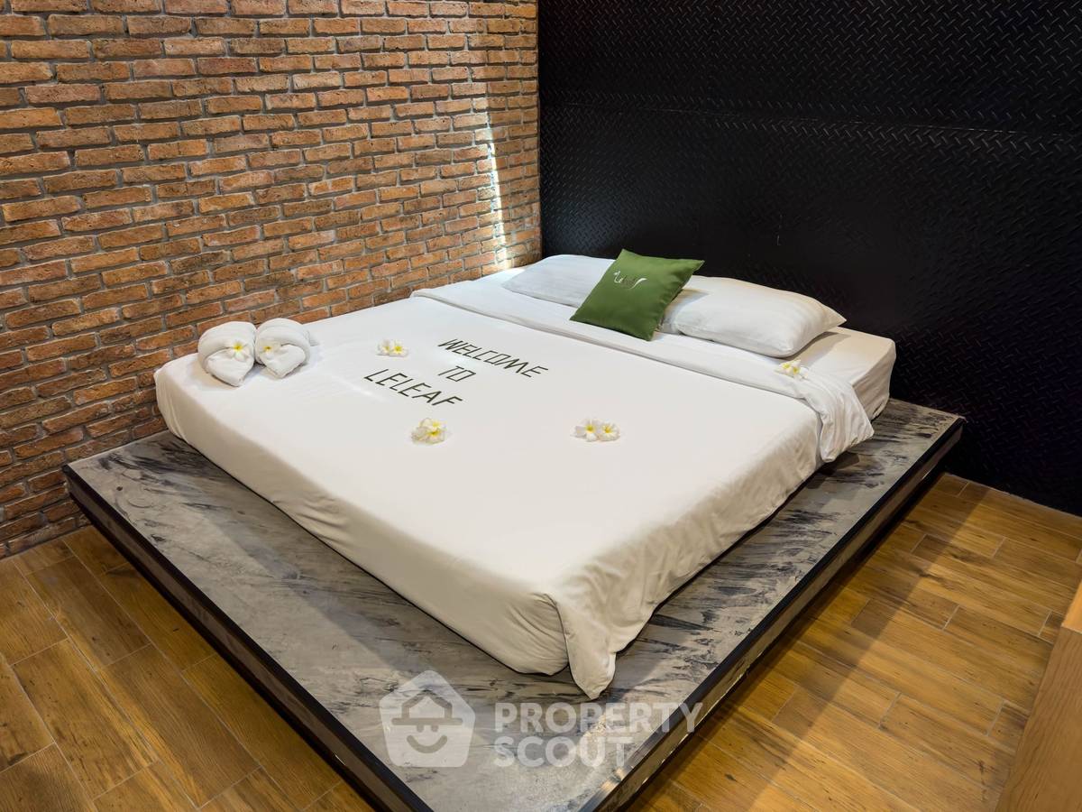 รูป วิลล่า 4-ห้องนอน ใน หินเหล็กไฟ (ID 2071706) - รูปที่ 9/15