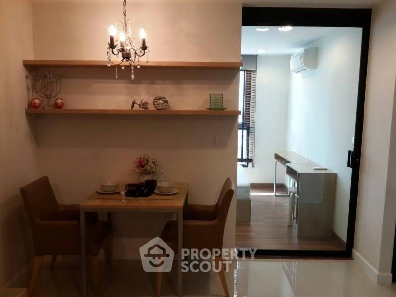 picture 1-BR Condo at Zenith Place Sukhumvit 42 Condominium near BTS Ekkamai (ID 510374) - 4/12