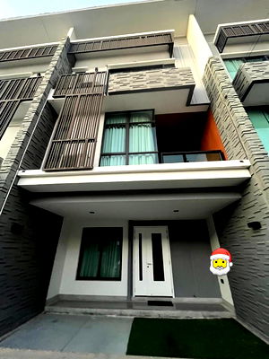ทาวน์โฮมให้เช่า : ✨ให้เช่าทาวน์โฮมสุดหรู โครงการ Plex Residence✨ 🚩ติดถนนเกษตร-นวมินทร์ เดินทางสะดวก เข้า-ออกได้หลายทาง