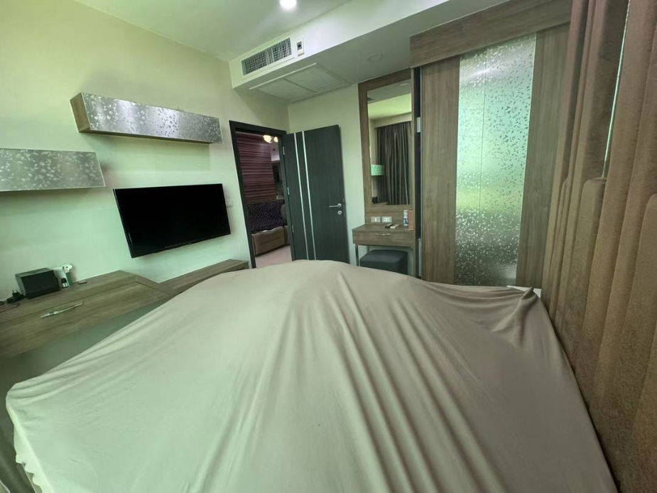 picture Hot Sale!Dusit Grand View 2bedrooms 2bathrooms in foreign ownership for Sale - 9/12