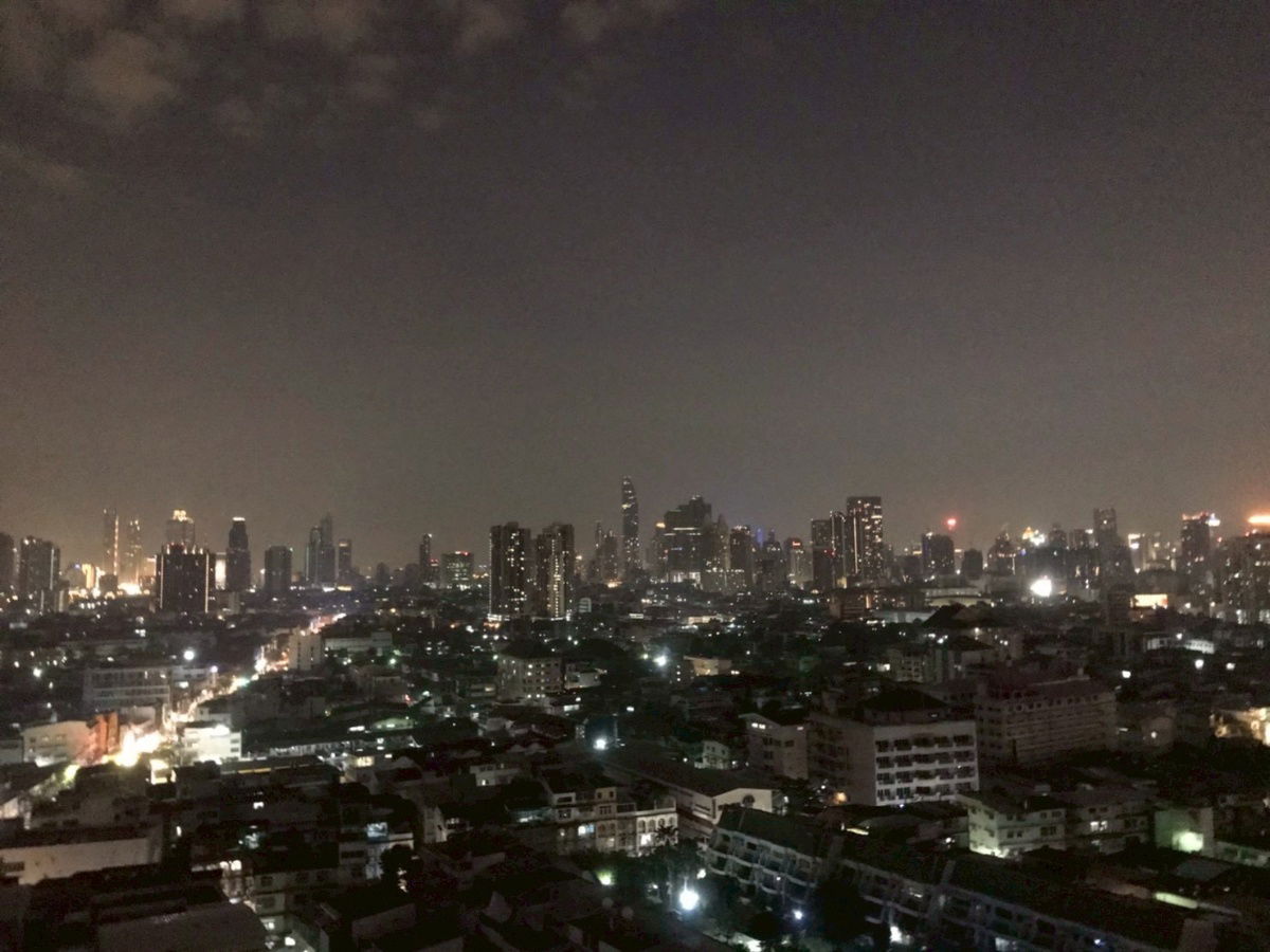 รูป ให้เช่า lumpini place รัชดา - สาธุ 24ตรม. ห้อง Studio พร้อมเฟอร์ครบ 10,000 บาท - รูปที่ 10/12
