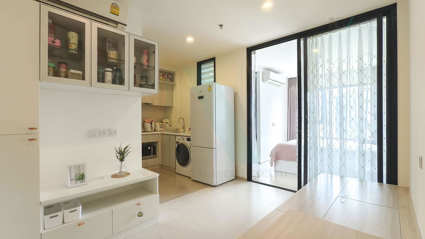 picture 📌 For Sell Condo LIFE ASOKE Building 1, Floor 34,1 bed room, Room size 36 sqm - 2/8