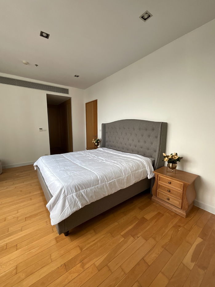 picture The Millenium Residence - Luxury Condo 3 Bedroom 147 Sqm - 19/20