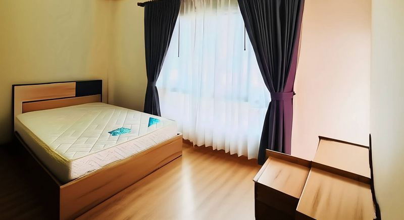 picture Second-hand townhouse for sale in Pattaya, The Palm City Hill, Nong Pla Lai, Bang Lamung, Chonburi - 9/19