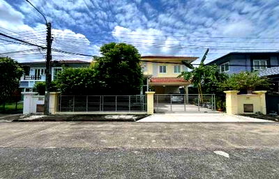 Houses for sale Sai Mai : Single house for sale, Casa Ville Village, Watcharapol, 64 sq m, 2 floors, newly renovated