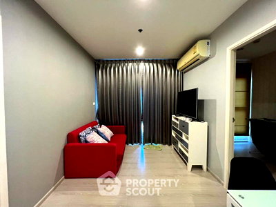Condos for rent : 10th-Floor 1-BR Condo At Aspire Sathorn - Taksin Timber Zone, Near BTS Wutthakat (ID 995062)