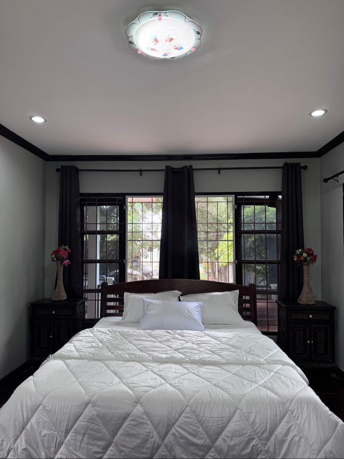 รูป Ayutthaya Khlong Srabue house for rent - รูปที่ 2/11
