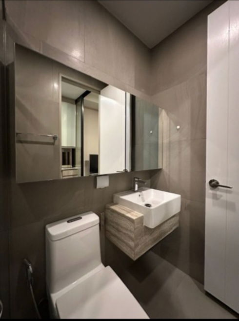 picture 1 Bedroom Condo for rent at Park Origin Phayathai - 11/11