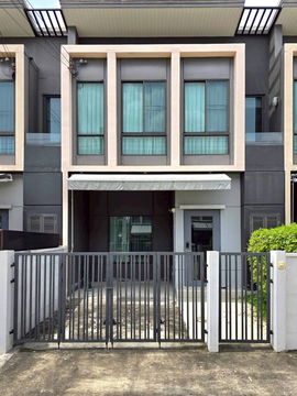 🏡 ให้เช่า Pleno สุขุมวิท–บางนา ใกล้ Mega Bangna

💰 ค่าเช่า 25,000 บาท/เดือน (รวมค่าส่วนกลาง)
เฟอร์นิเจอร์และเครื่องใช้ไฟฟ้าครบ