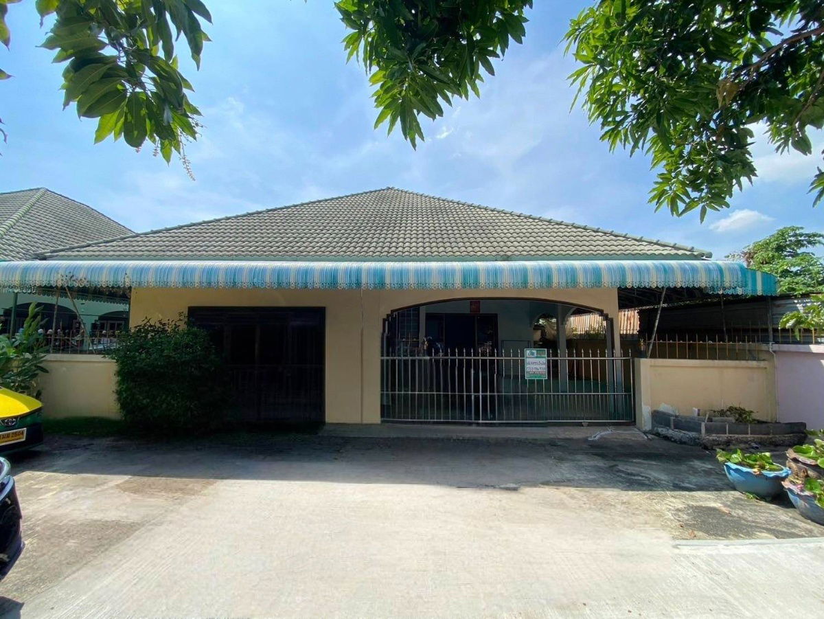 picture Corner Single-Storey House for Sale in Burapha Villa 12, Don Mueang, Bangkok - 1/15