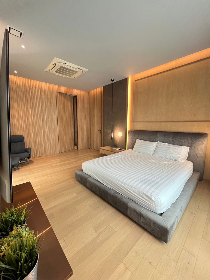 picture Single house for rent, 3 floors, VIVE Ekkamai-Ramintra 4, 6 rooms inside - 3/5