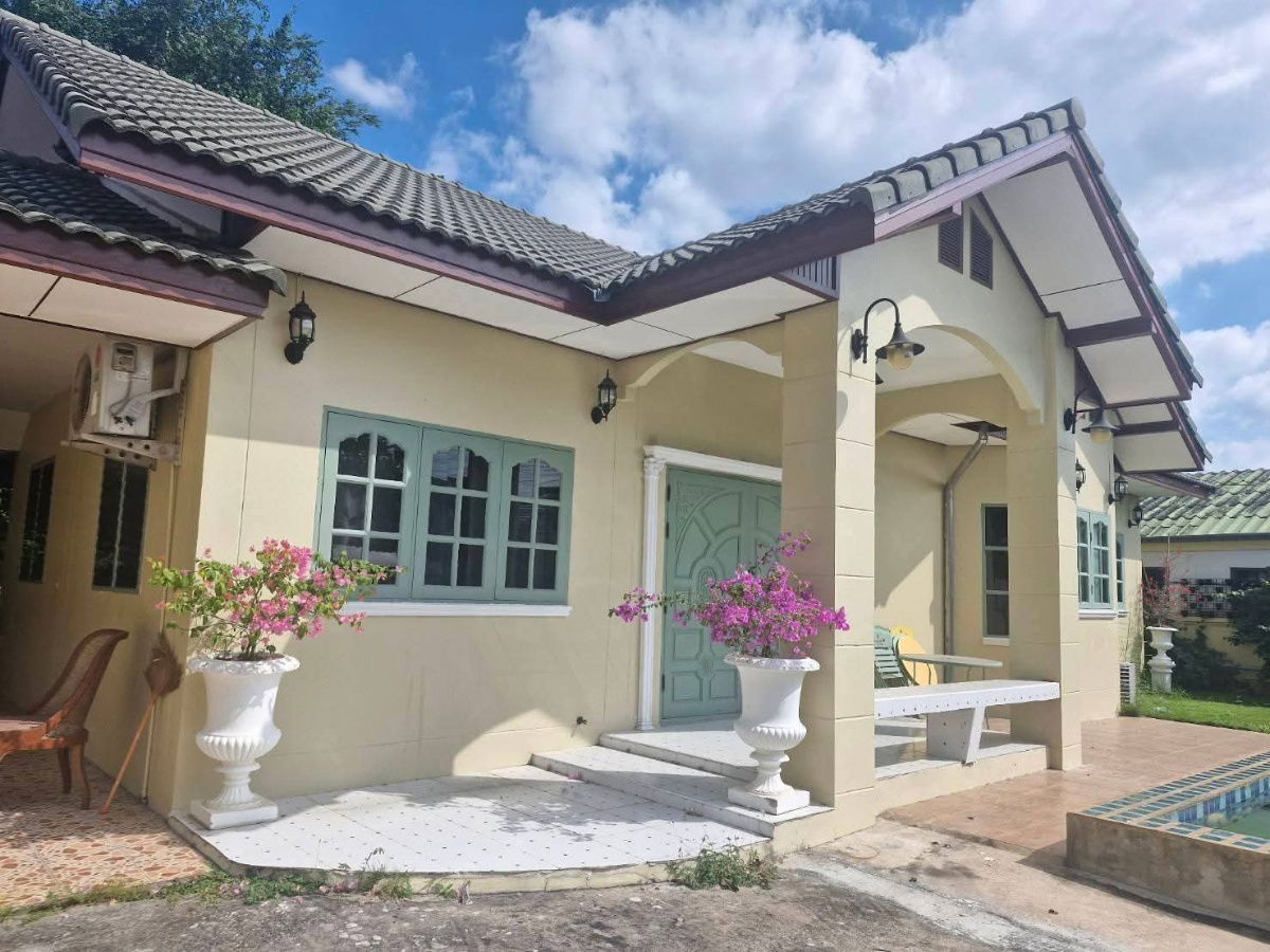 picture Pool Villa in Sattahip for Sale - 7/12