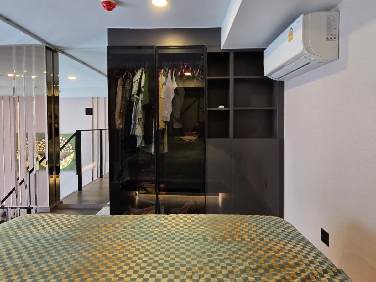 picture Park Origin Chula Samyan【𝐒𝐄𝐋𝐋 & 𝐑𝐄𝐍𝐓】🔥Spaciously furnished condo with clear partitions and fully furnished.🔥  Contact Line ID: @hacondo - 2/9