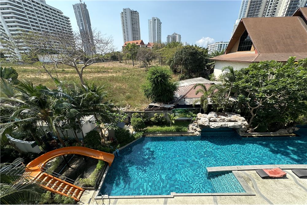 รูป [920471001-1637] One Bedroom Condo for Rent - Club Royal Wongamat - รูปที่ 1/21