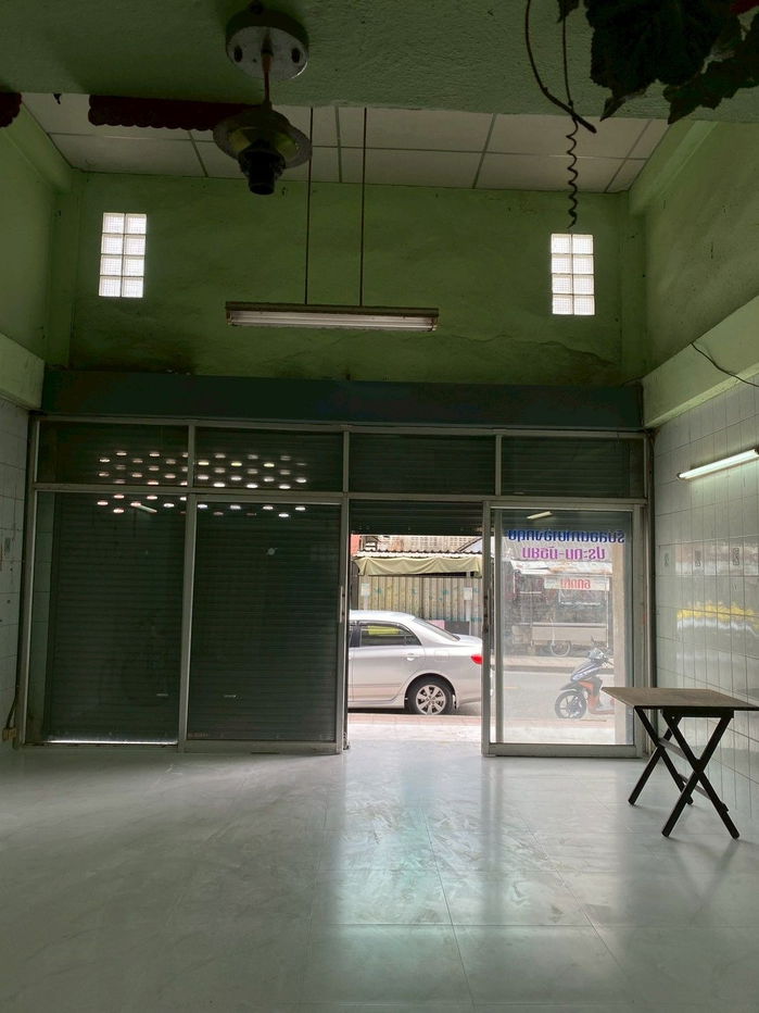 รูป ขายตึก 4 ชั้นครึ่ง ติดถนนซอยโรงเรียนอัสสัมชัญธนบุรี ทำเลดีมาก เหมาะค้าขาย ทำโฮสเทล ห้องพัก คลินิก - รูปที่ 5/5