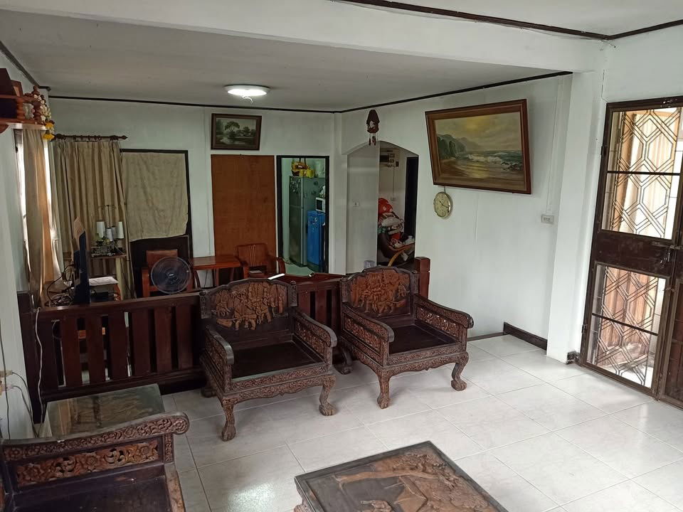 รูป บ้าน ชลลดา บางบัวทอง 80 ตร.ว. ใกล้ทะเลสาป ( 4 ห้องนอน 3 ห้องน้ำ หันทิศใต้ ) - รูปที่ 15/29