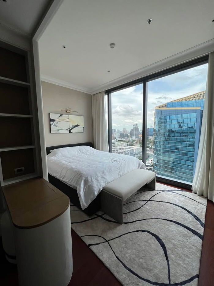 picture For rent KHUN by YOO (BTS Thonglor) - 3/14