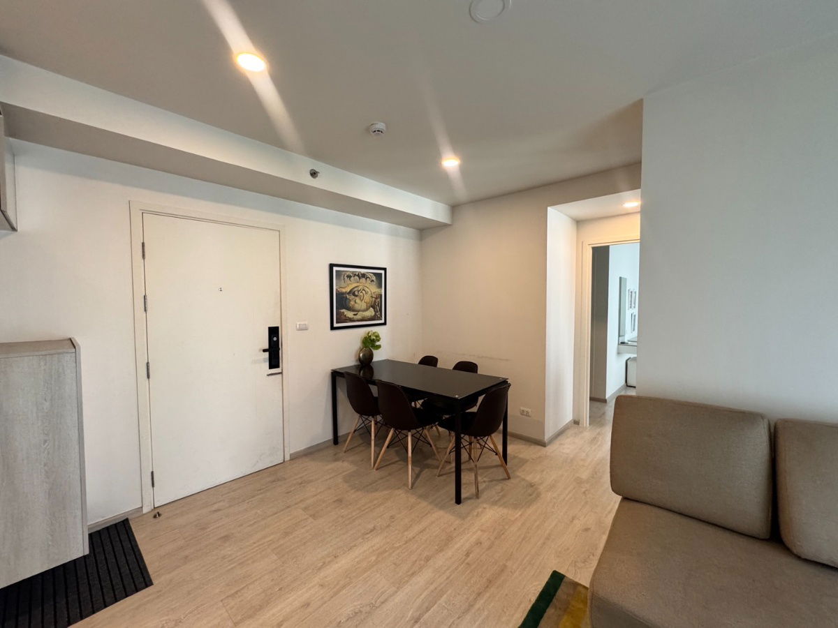 รูป 🏊‍♀️ให้เช่า Escent Ville Condo เชียงใหม่ – วิวสระว่ายน้ำ  ✨ ค่าเช่า: 20,000 บาท/เดือน - รูปที่ 4/16