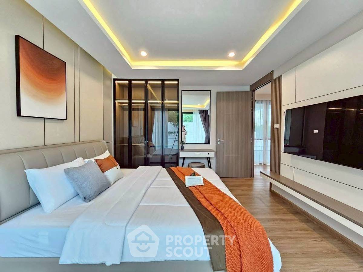 รูป วิลล่า 4-ห้องนอน ใกล้ เมืองพัทยา (ID 2259674) - รูปที่ 15/20