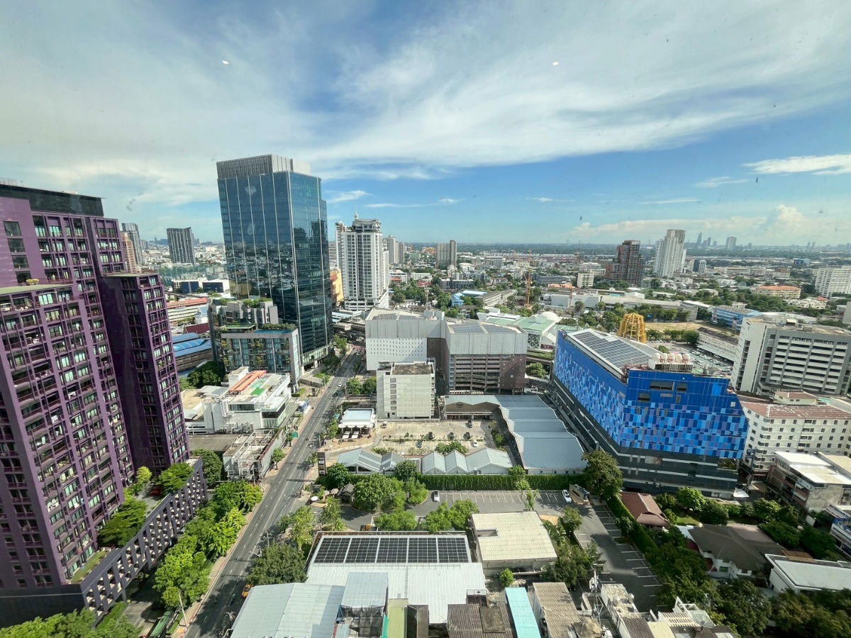 picture For Rent Rhythm Ekkamai 1 bedroom Corner room - 13/13