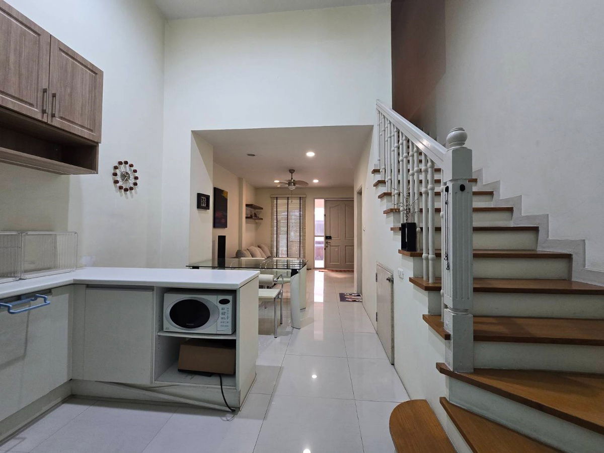 picture Townhome for Sale. Full Furnished and reafy to move in - 5/15
