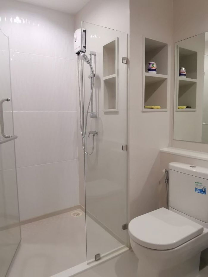 picture Code: KJ8290  for rent Life Ladprao // Line ID: @kjcondo (with @) // - 8/10