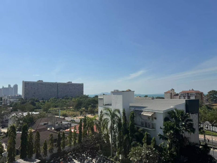 picture Hot Sale!Dusit Grand View 2bedrooms 2bathrooms in foreign ownership for Sale - 2/12