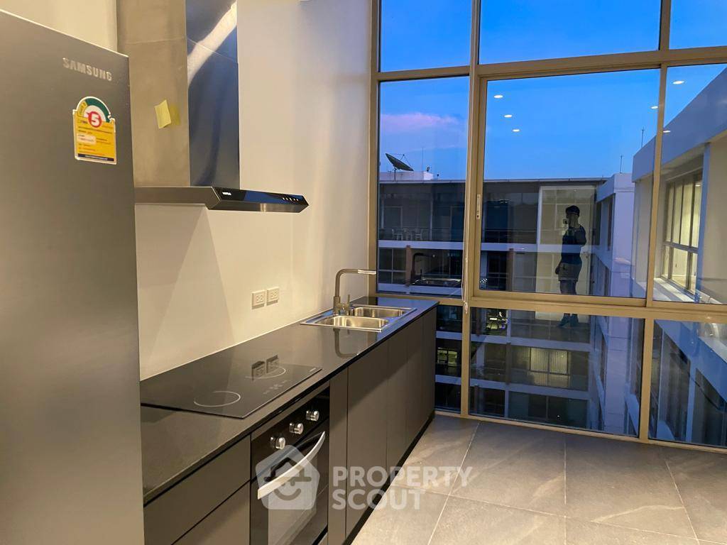 picture 5-BR Condo at Ficus Lane Condominium near BTS Phra Khanong (ID 511001) - 4/31