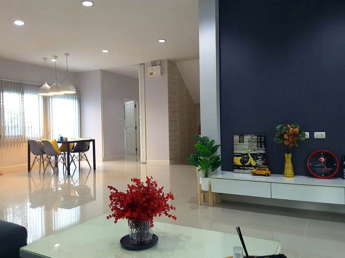 รูป 🏡✨ให้เช่าบ้านเดี่ยวหลังใหญ่ สภาพใหม่ พร้อมเข้าอยู่ทันที✨ 📍ในสนามกอล์ฟ โครงการ Home on Green Village 2 (ลำลูกกา ซอย 71) - รูปที่ 8/17