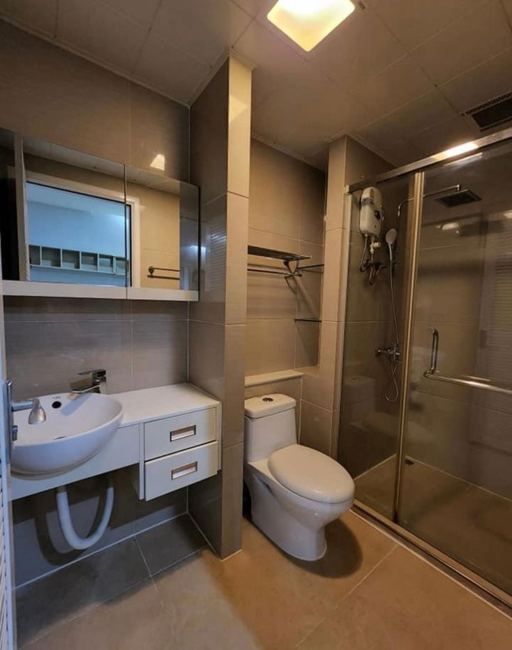picture #S4378 For Rent TC Green Rama 9 - 8/9