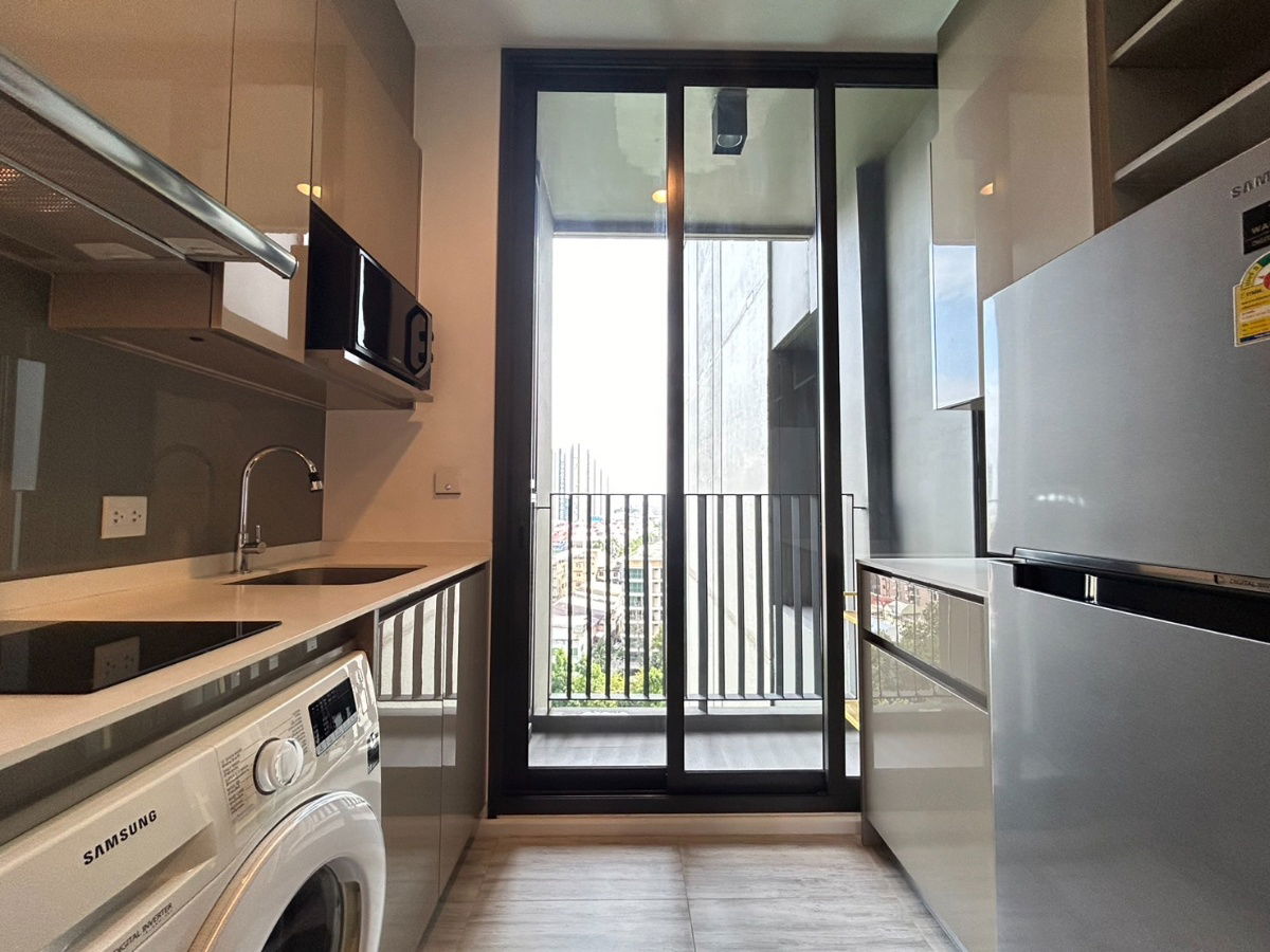 picture Condo for rent Whizdom Essence Monthly 21,000 thb. - 4/11