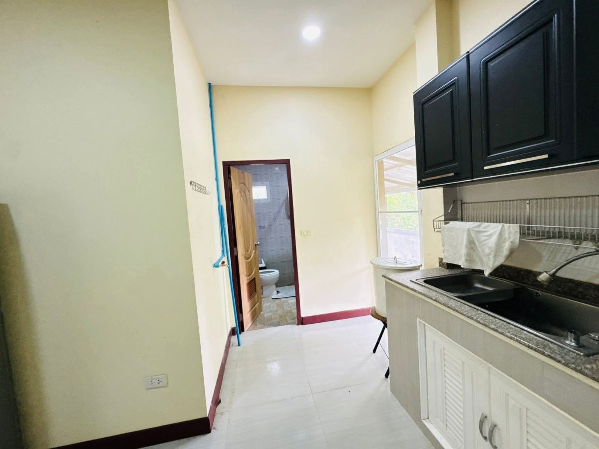 picture Single house for rent, good atmosphere, Chak Nok, Pattaya, small pets allowed - 19/22
